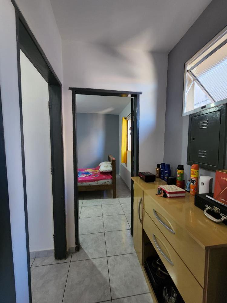 Casa à venda com 6 quartos, 229m² - Foto 60