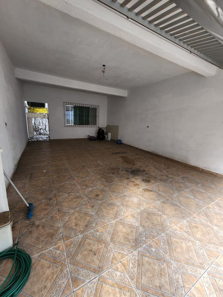 Casa à venda com 4 quartos, 209m² - Foto 9