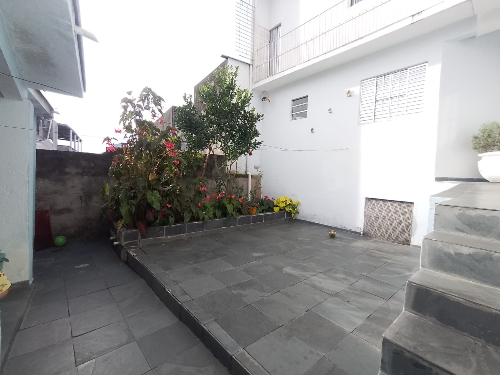 Casa para renda (250M²) 03 casas, 03 vagas, R$ 530mil/Munhoz Jr/Osasco
