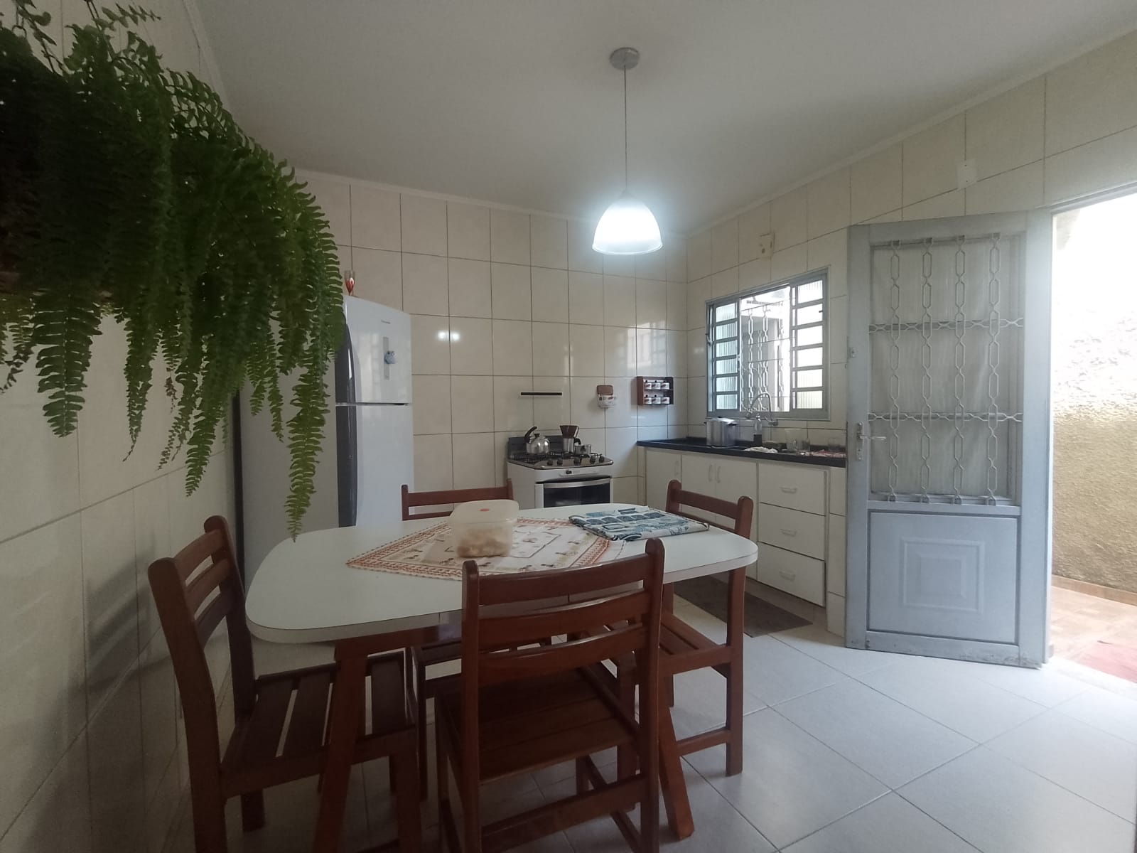 Casa à venda com 3 quartos, 183m² - Foto 6
