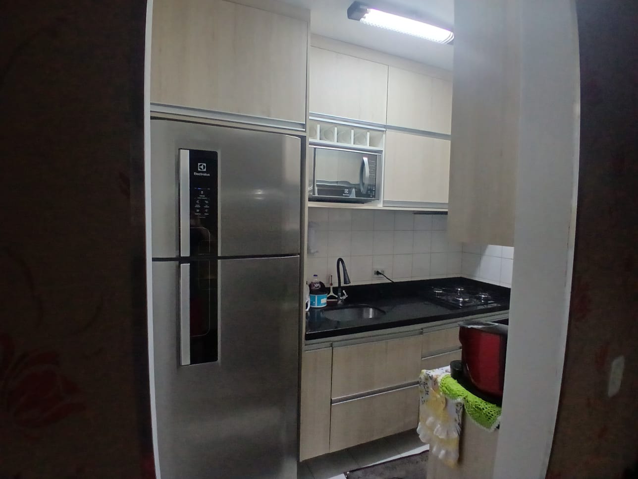 Apartamento reformado(52m²), 02 dormitórios, 01 vaga