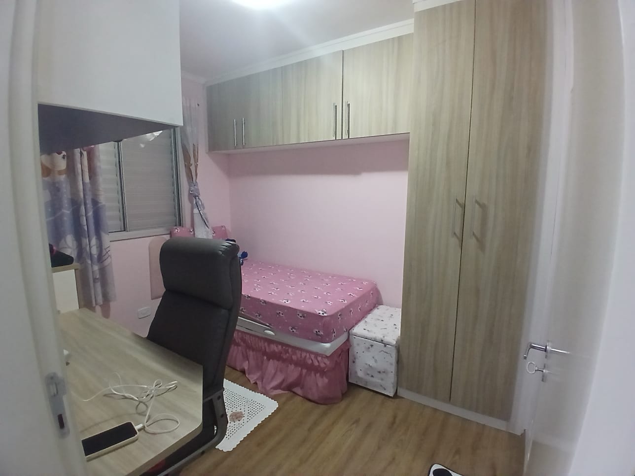 Apartamento reformado(52m²), 02 dormitórios, 01 vaga