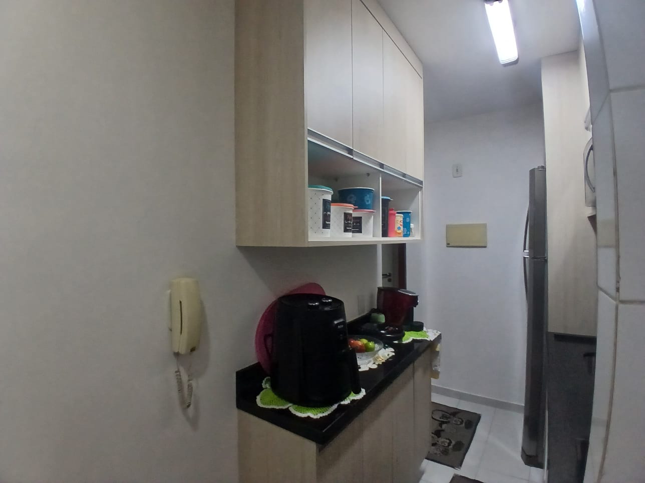 Apartamento reformado(52m²), 02 dormitórios, 01 vaga