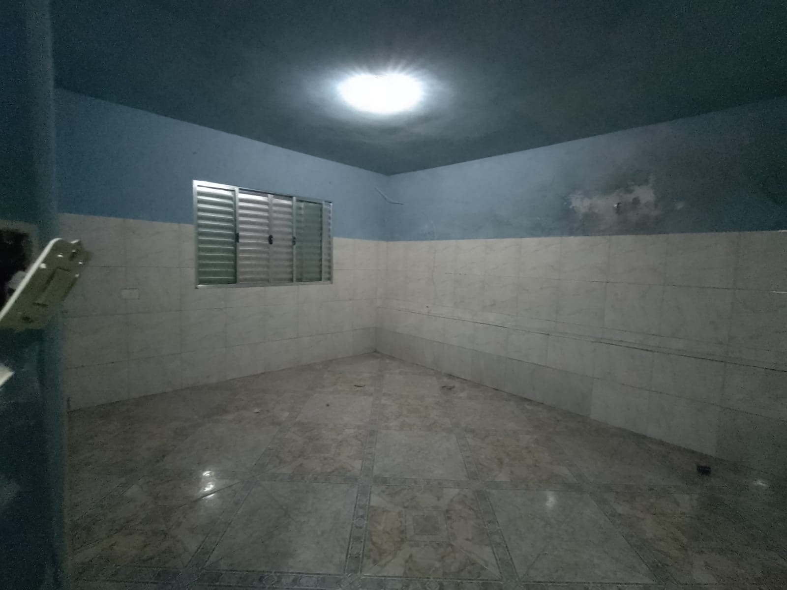 Casa para renda com salão comercial(125m²) 02 casas, 01 vaga/R$400mil/Munhoz Jr/Osasco