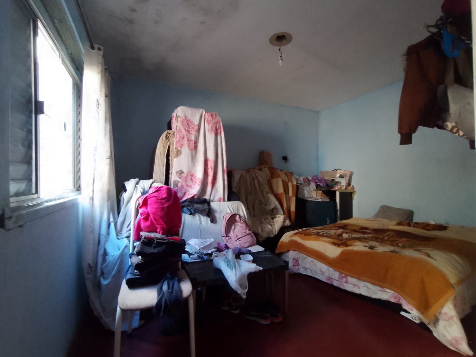 Casa para renda com salão comercial(125m²) 02 casas, 01 vaga/R$400mil/Munhoz Jr/Osasco