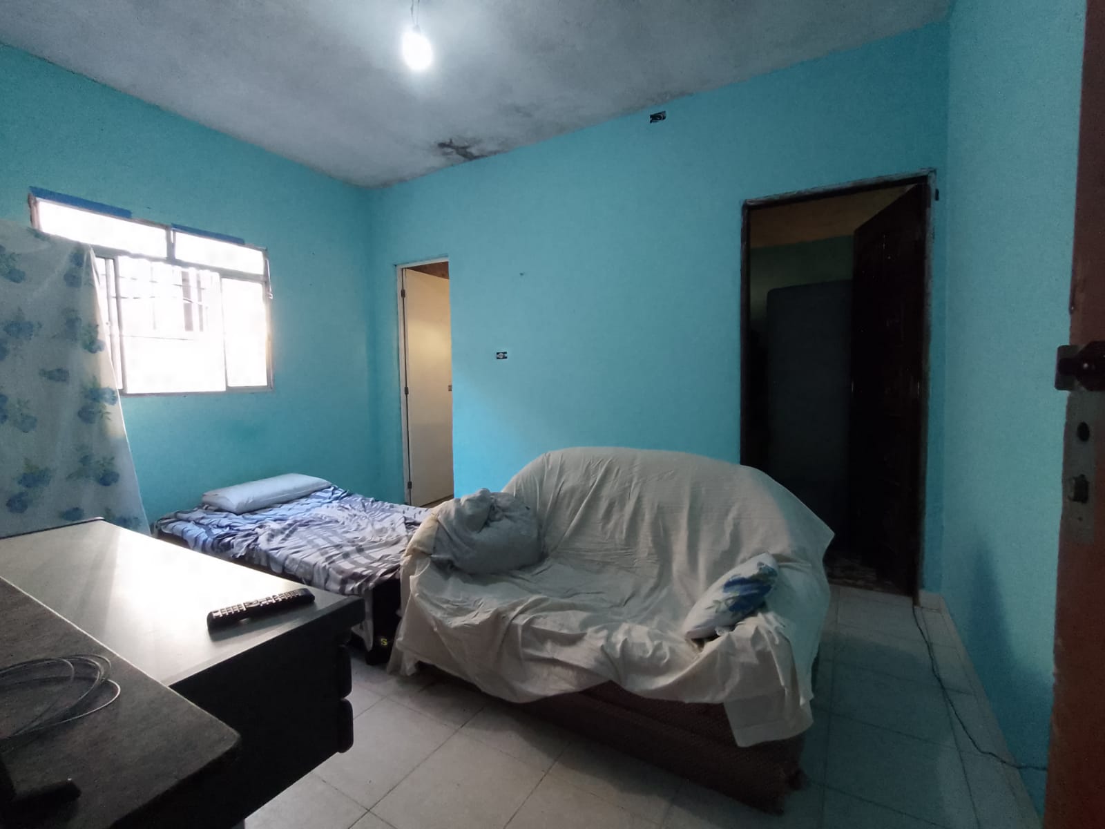 Casa para renda com salão comercial(125m²) 02 casas, 01 vaga/R$400mil/Munhoz Jr/Osasco