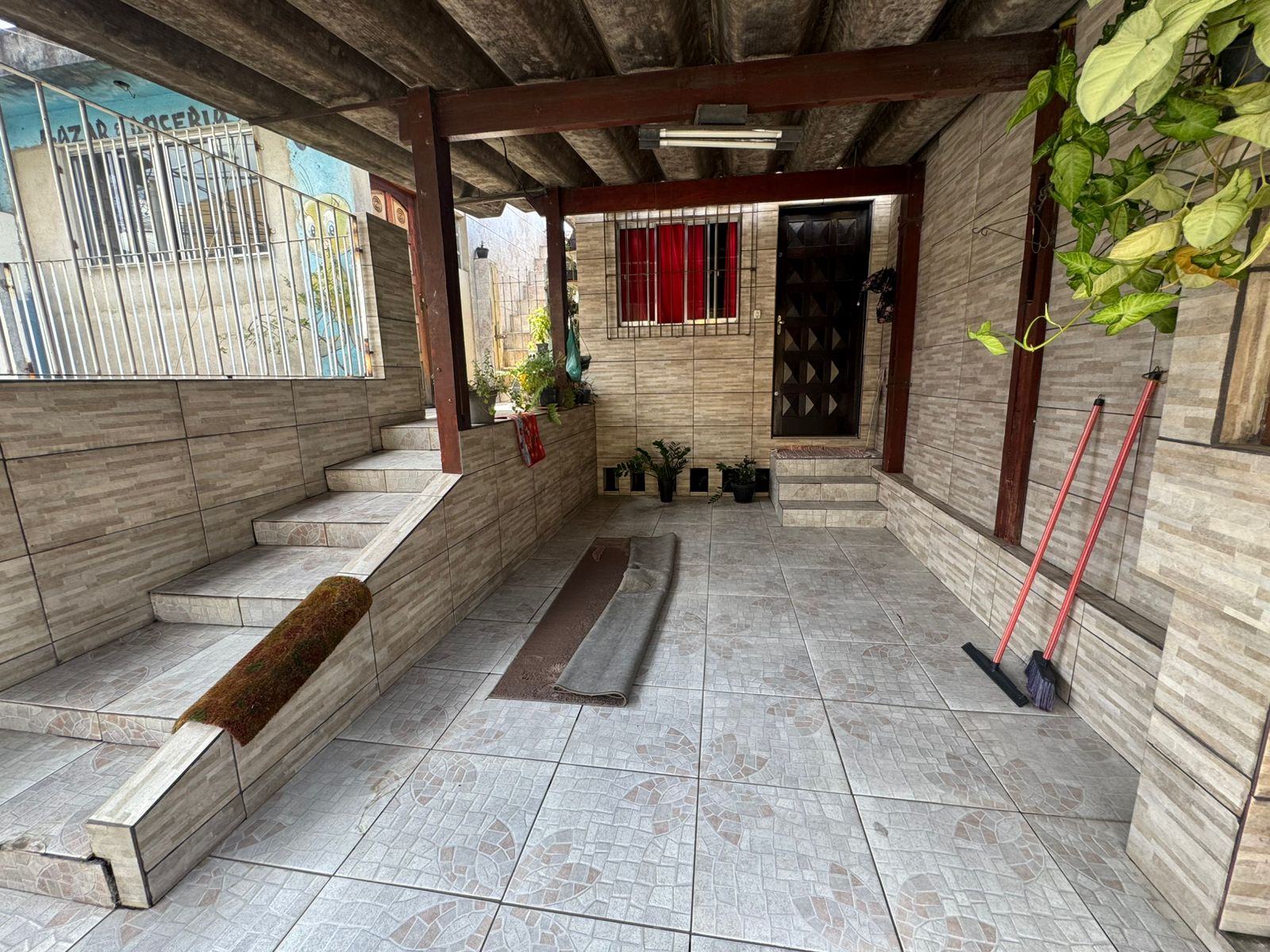 Imóvel Renda(250m2)- 03 casas 
