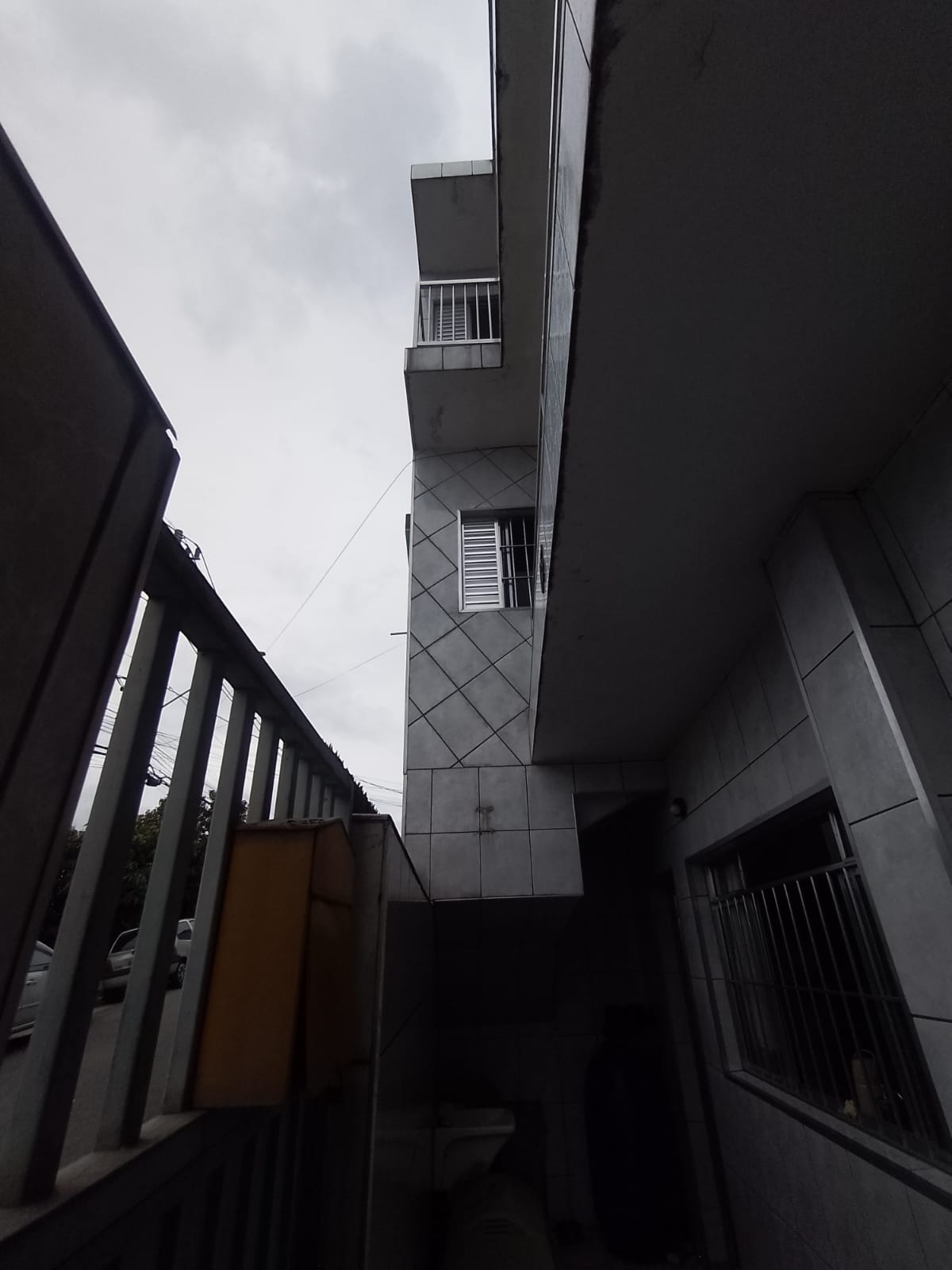 Casa(125m²)02 Dormitórios, sendo 01 suíte 01 vaga/R$390mil/Jd Mutinga/Barueri.