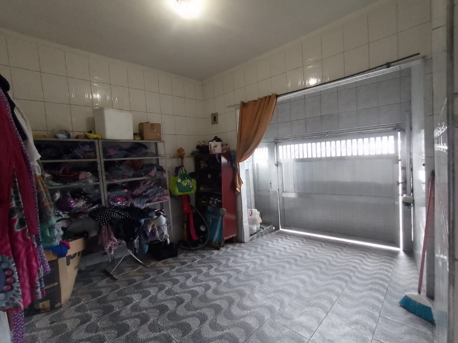 Casa(125m²)02 Dormitórios, sendo 01 suíte 01 vaga/R$390mil/Jd Mutinga/Barueri.