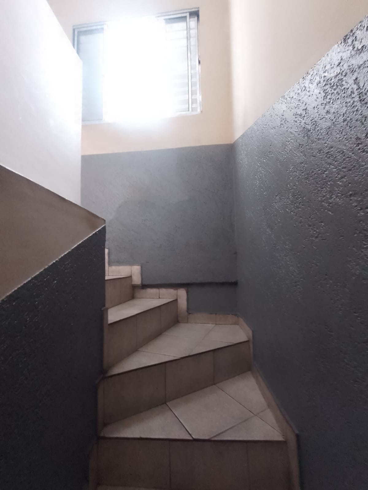 Casa(125m²)02 Dormitórios, sendo 01 suíte 01 vaga/R$390mil/Jd Mutinga/Barueri.