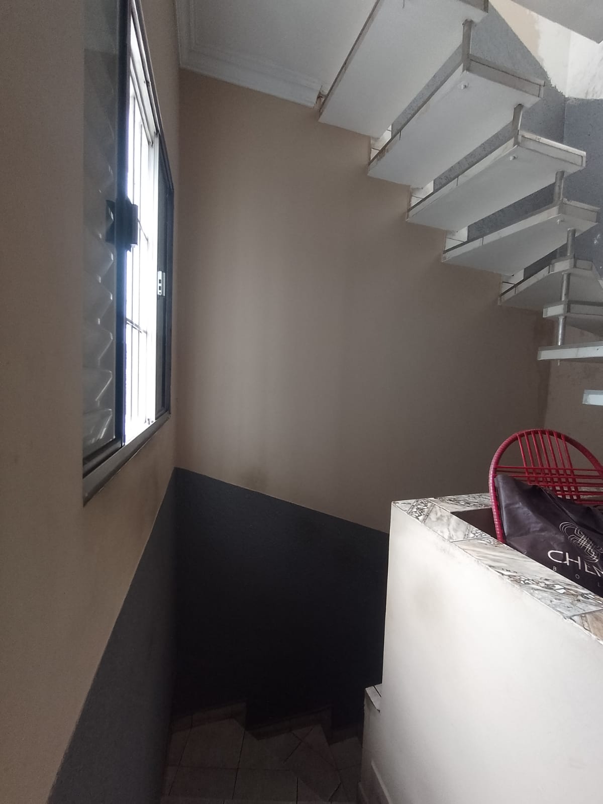 Casa(125m²)02 Dormitórios, sendo 01 suíte 01 vaga/R$390mil/Jd Mutinga/Barueri.