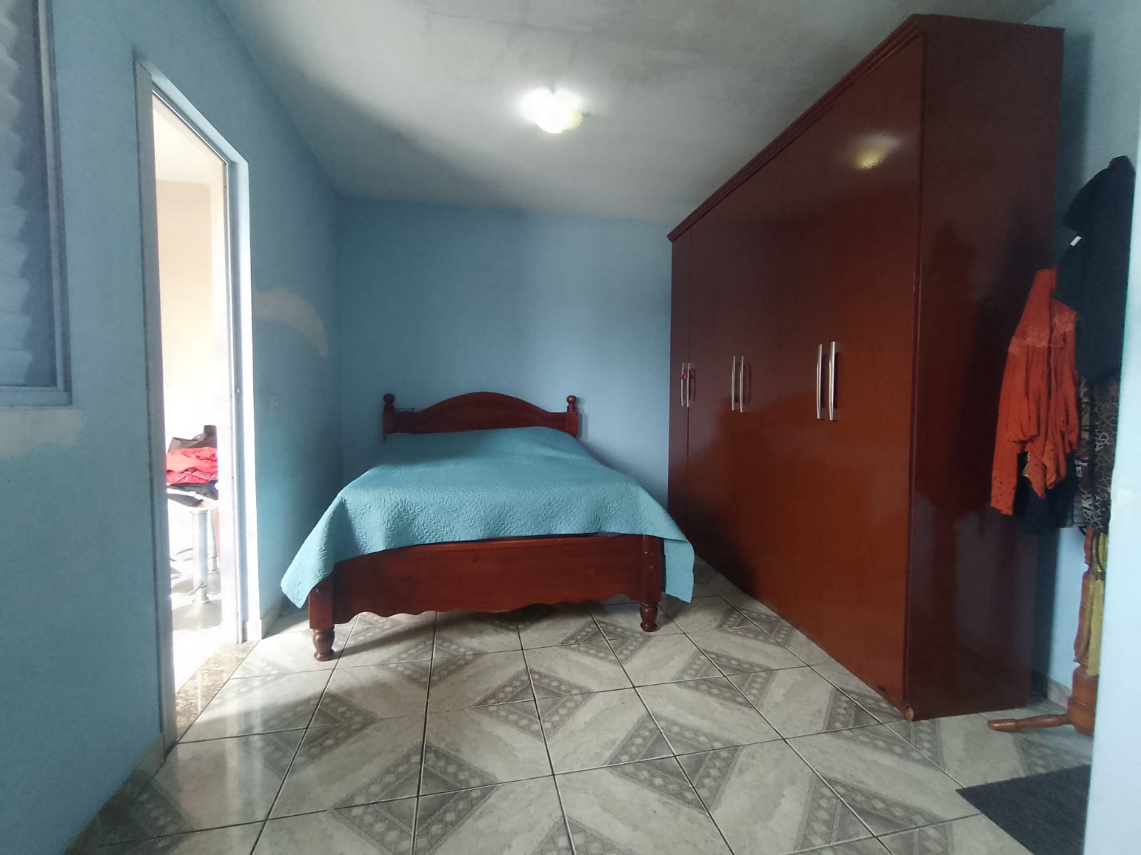 Casa(125m²)02 Dormitórios, sendo 01 suíte 01 vaga/R$390mil/Jd Mutinga/Barueri.