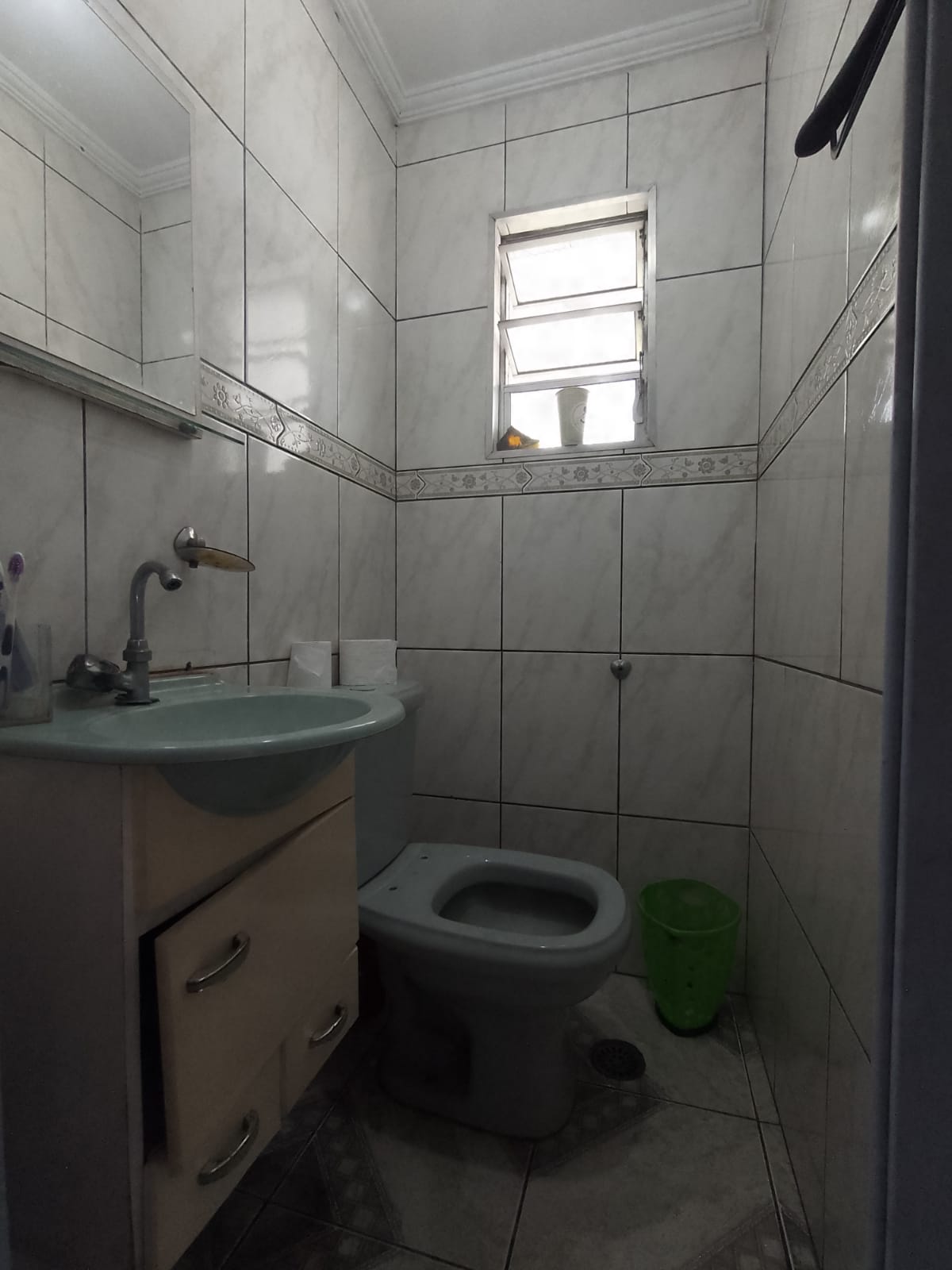 Casa(125m²)02 Dormitórios, sendo 01 suíte 01 vaga/R$390mil/Jd Mutinga/Barueri.