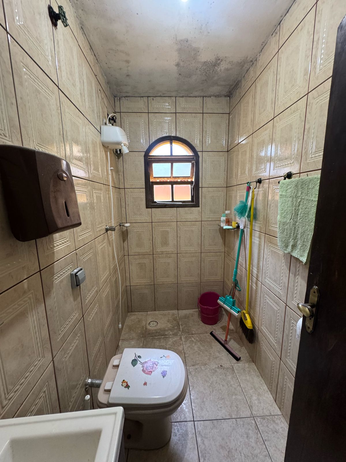 Casa à venda com 4 quartos, 325m² - Foto 15
