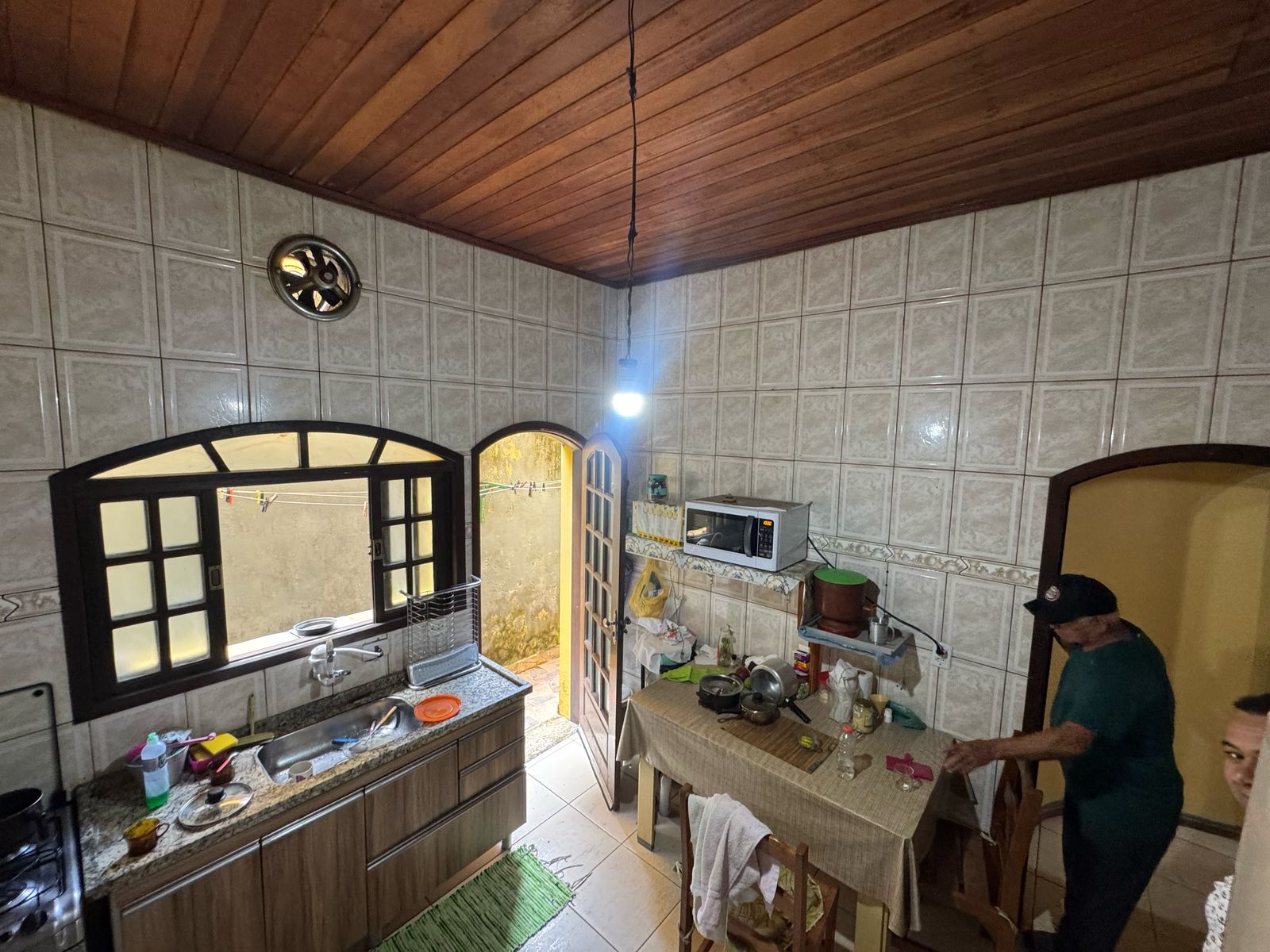 Casa à venda com 4 quartos, 325m² - Foto 8