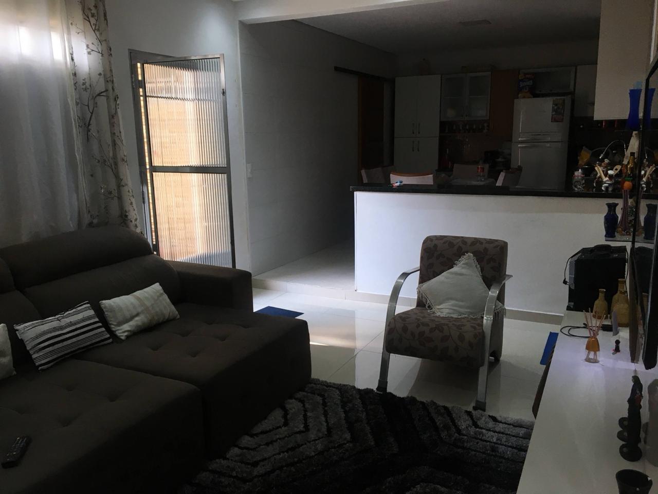 Casa para renda(125m²)06 Dormitórios, 01 vaga