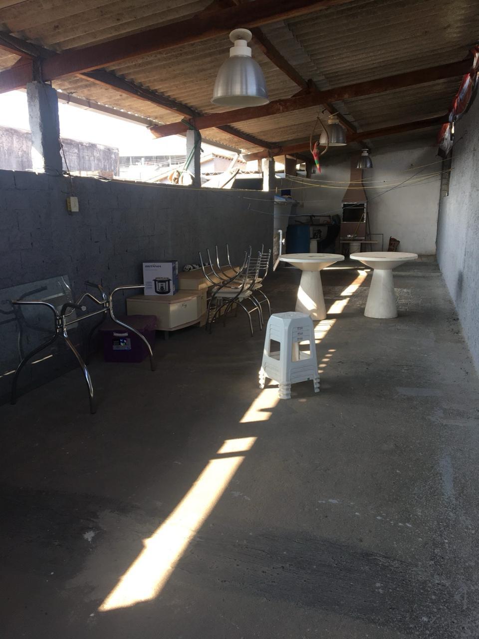 Casa para renda(125m²)06 Dormitórios, 01 vaga