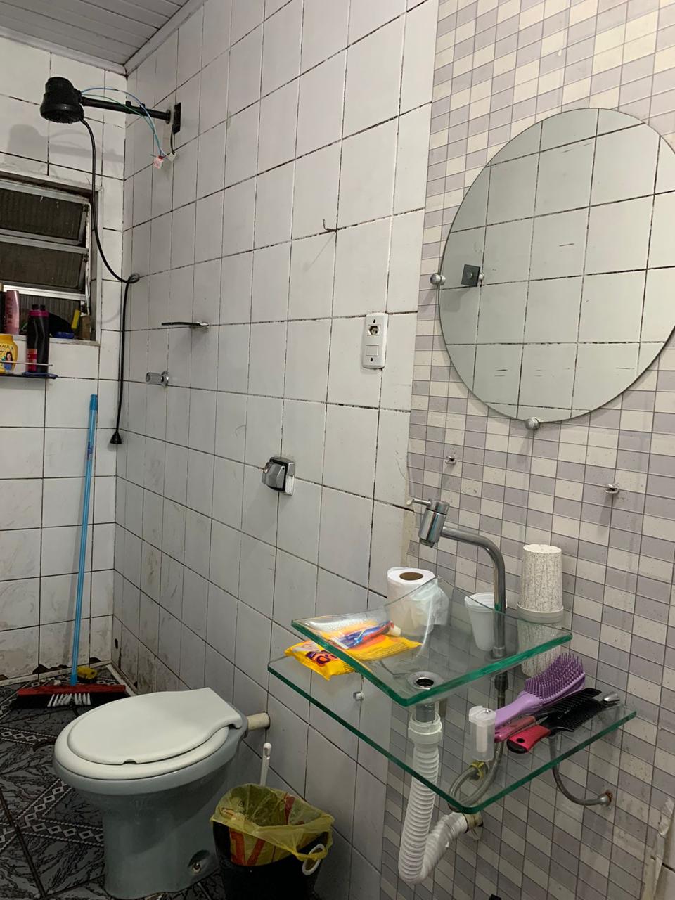 Casa para renda(125m²)06 Dormitórios, 01 vaga