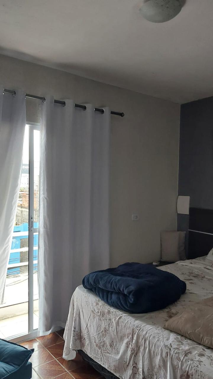 Casa para renda(125m²)06 Dormitórios, 01 vaga