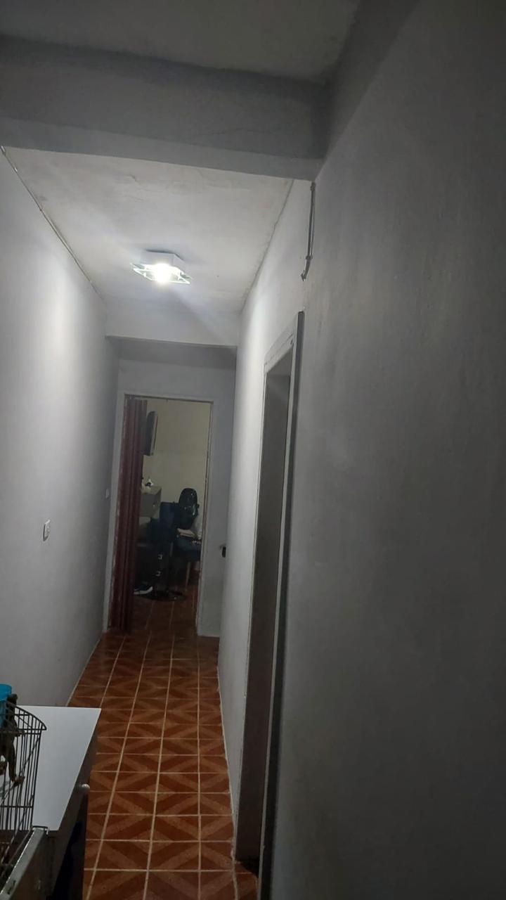 Casa para renda(125m²)06 Dormitórios, 01 vaga