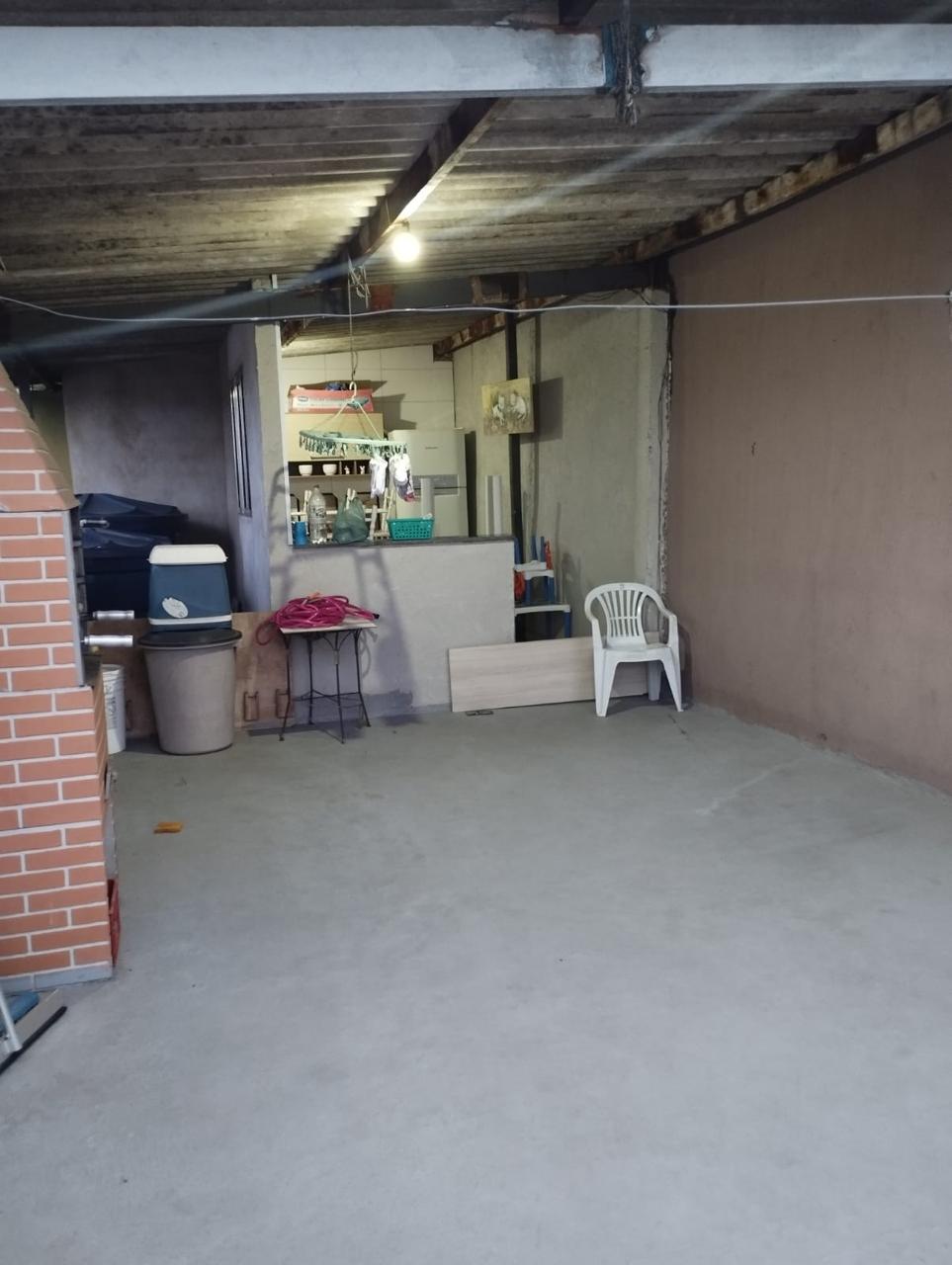 Casa para renda(125m²)06 Dormitórios, 01 vaga