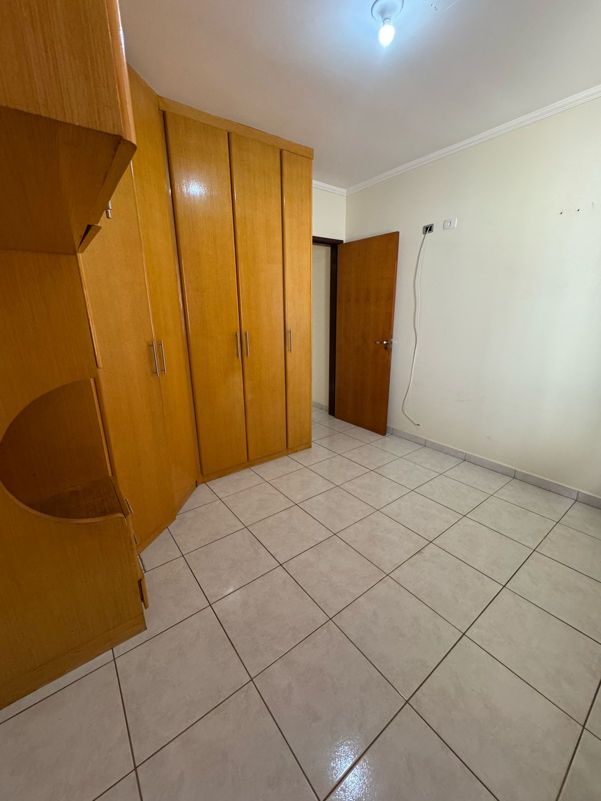 Sobrado(125m2)- 4 quartos(1 suíte) 