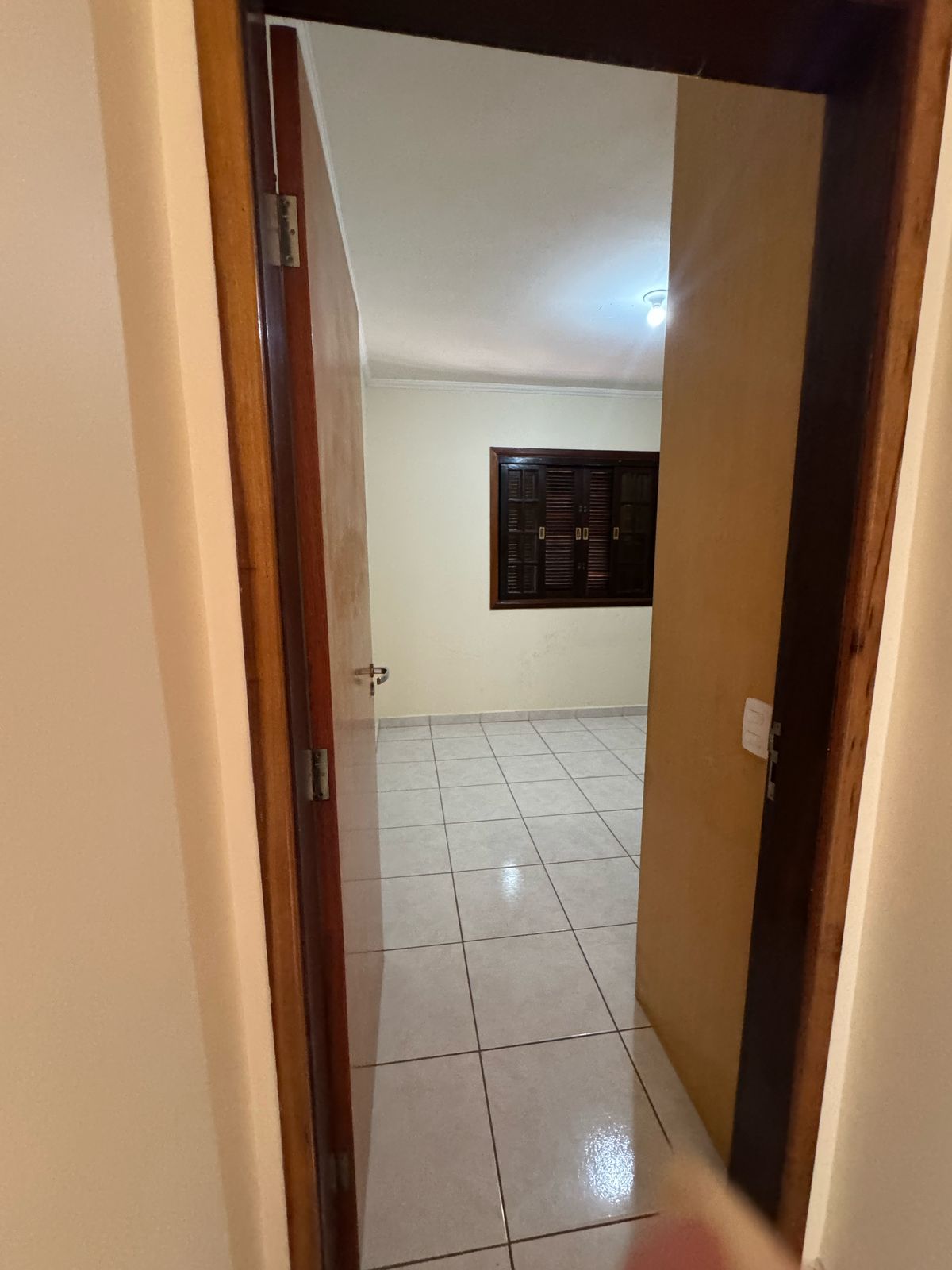 Sobrado(125m2)- 4 quartos(1 suíte) 
