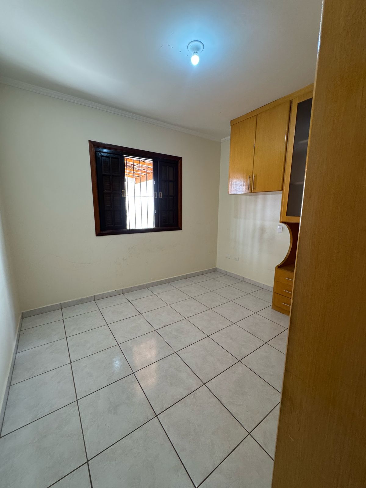 Sobrado(125m2)- 4 quartos(1 suíte) 