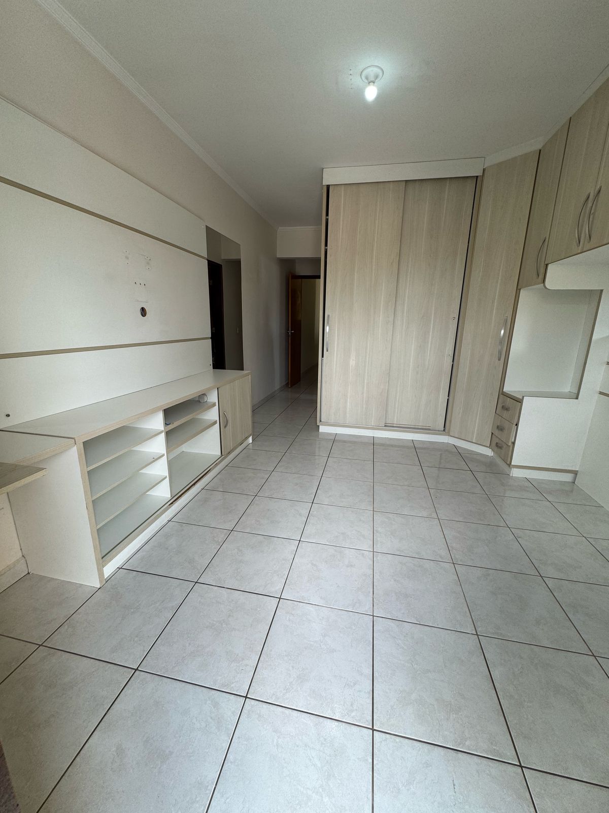 Sobrado(125m2)- 4 quartos(1 suíte) 