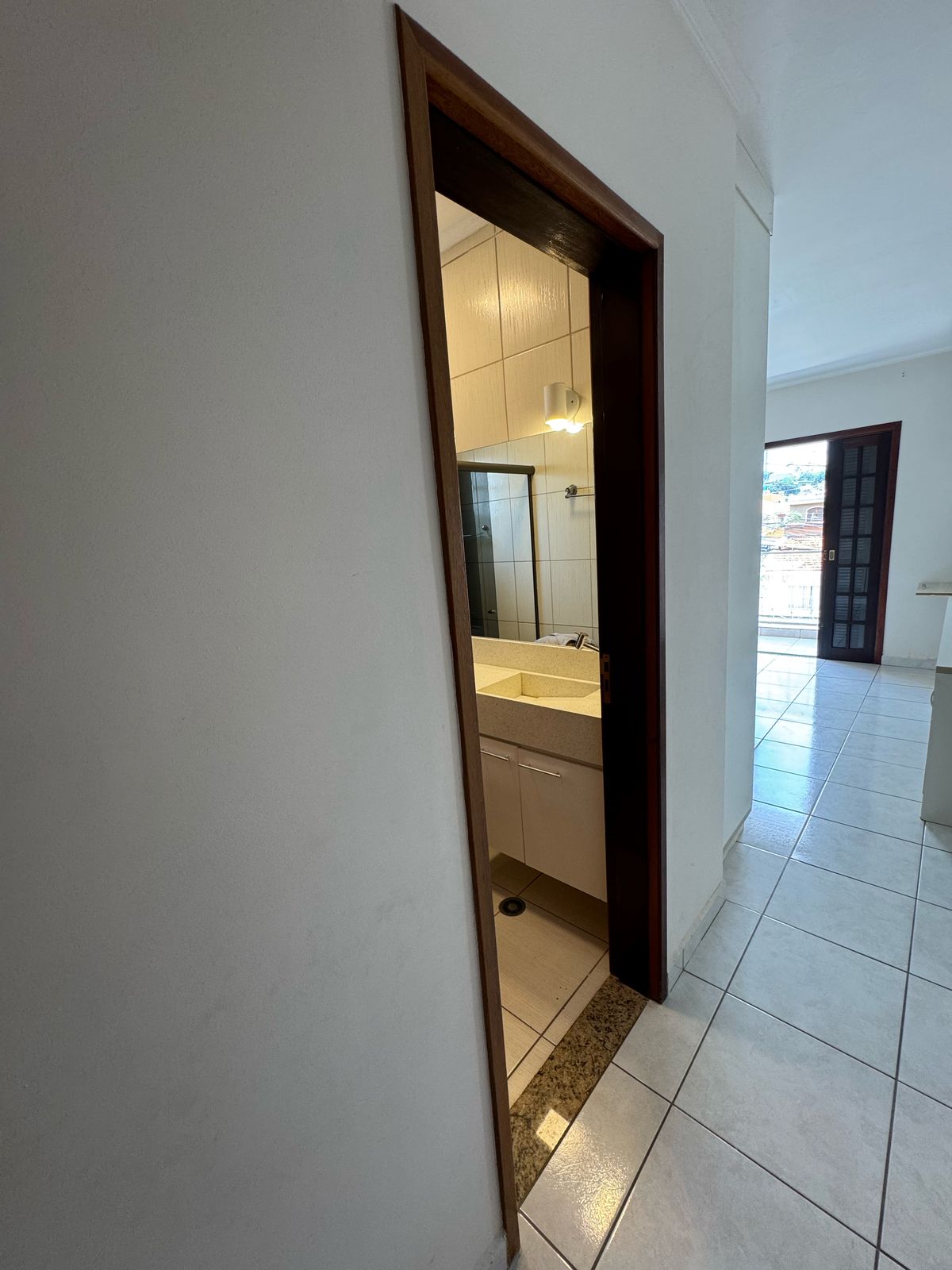 Sobrado(125m2)- 4 quartos(1 suíte) 