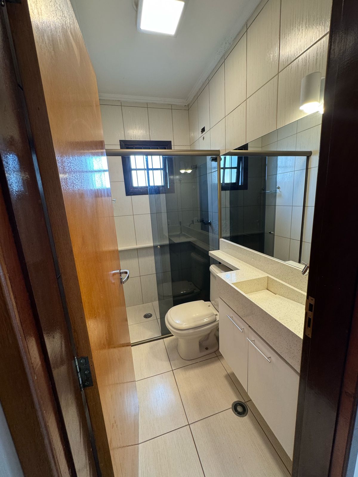 Sobrado(125m2)- 4 quartos(1 suíte) 