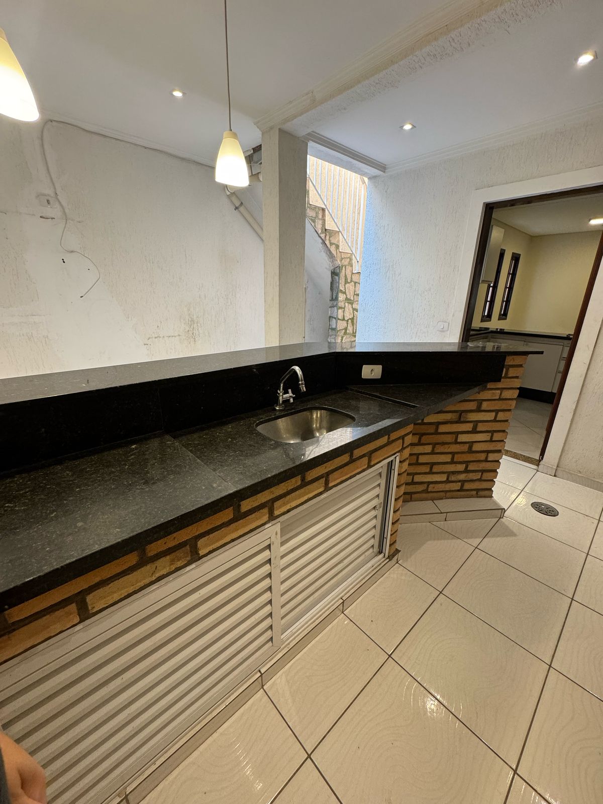 Sobrado(125m2)- 4 quartos(1 suíte) 