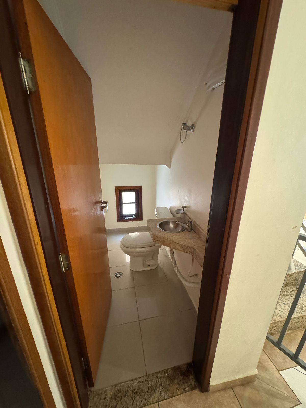 Sobrado(125m2)- 4 quartos(1 suíte) 