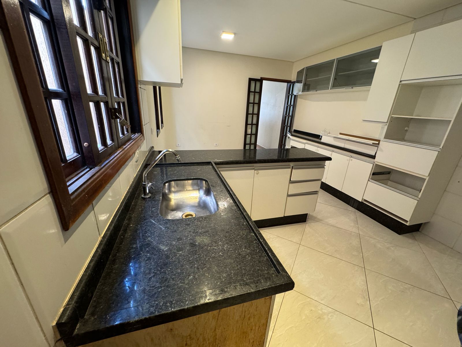 Sobrado(125m2)- 4 quartos(1 suíte) 