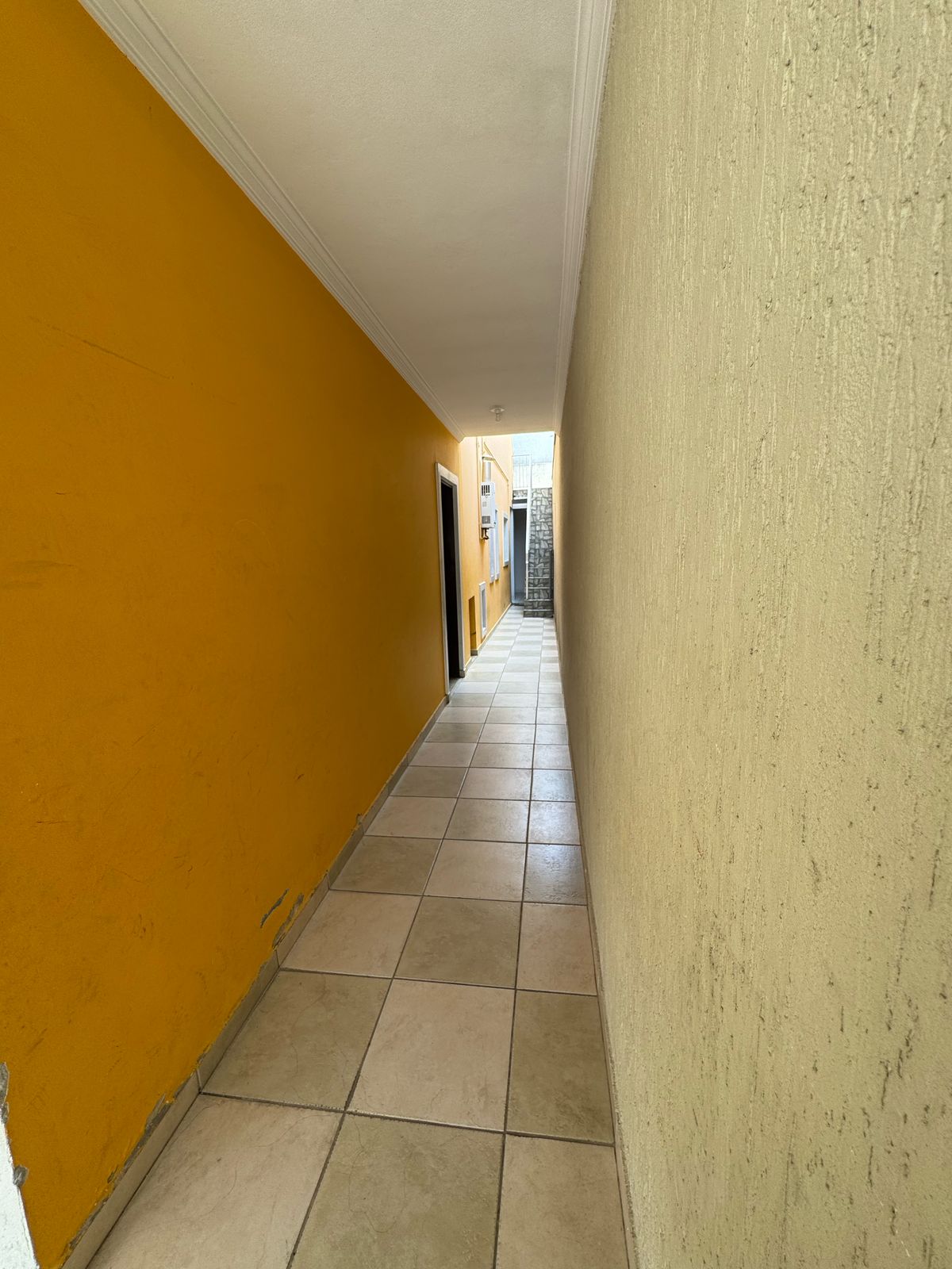 Sobrado(125m2)- 4 quartos(1 suíte) 
