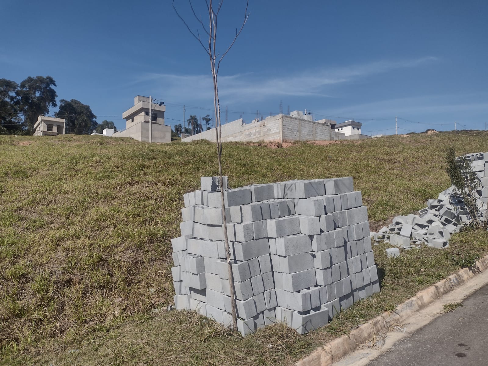 Terreno em condomínio - 580m2 