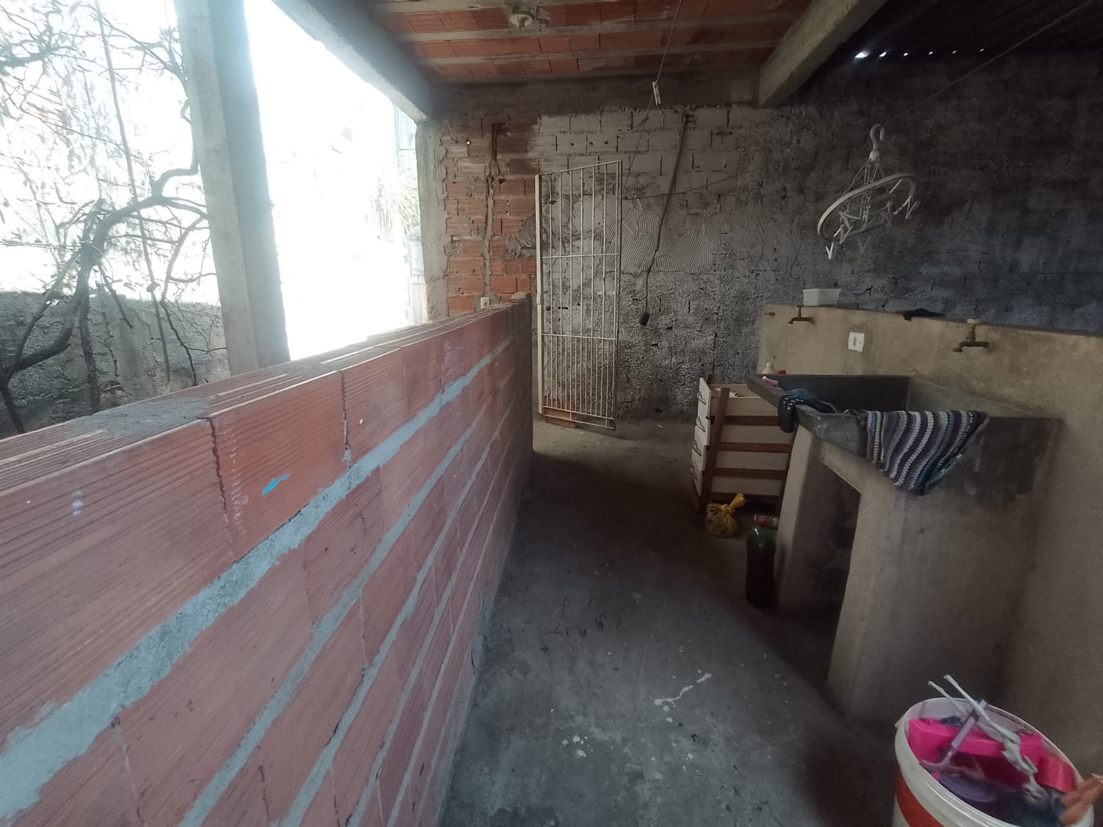 Casa para renda(125m²) com 02 casas a(125m²) 03 dormitórios, 01 vaga