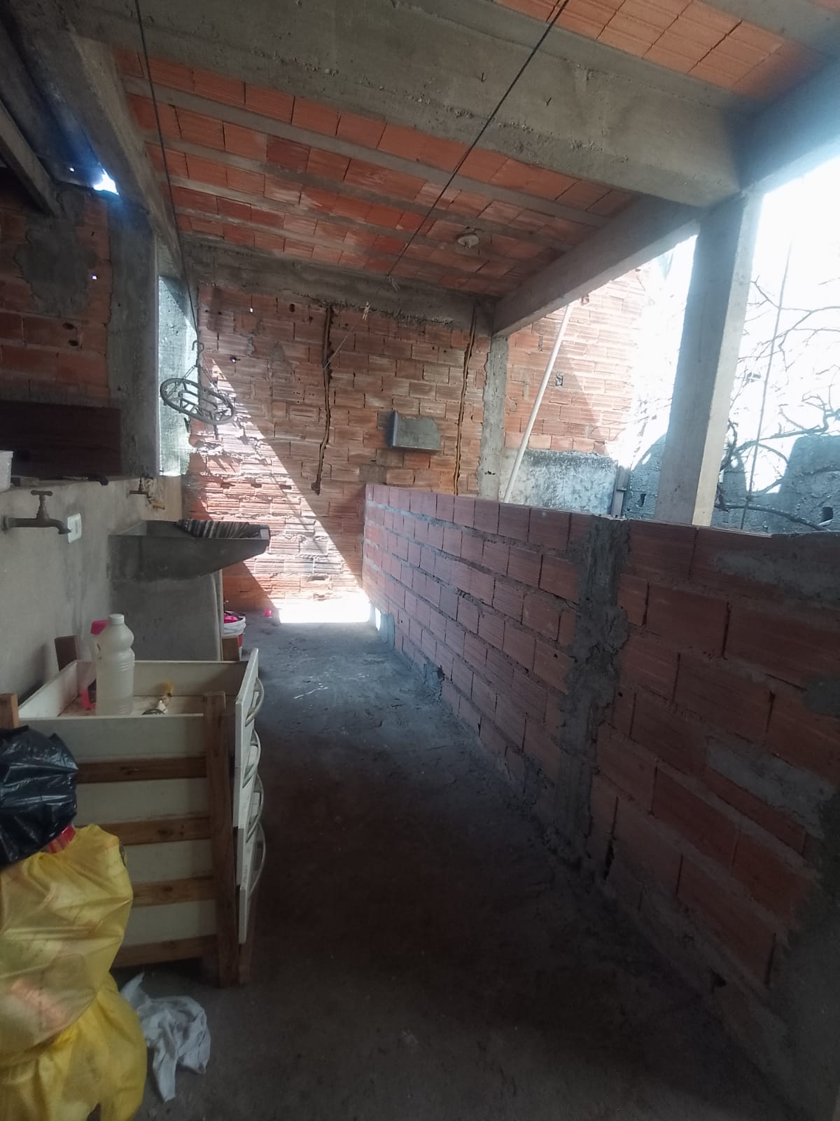 Casa para renda(125m²) com 02 casas a(125m²) 03 dormitórios, 01 vaga