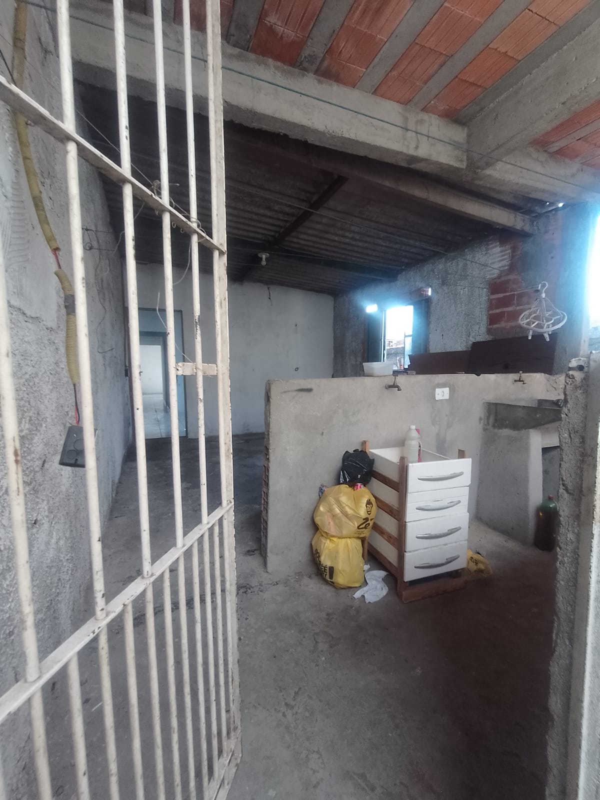 Casa para renda(125m²) com 02 casas a(125m²) 03 dormitórios, 01 vaga