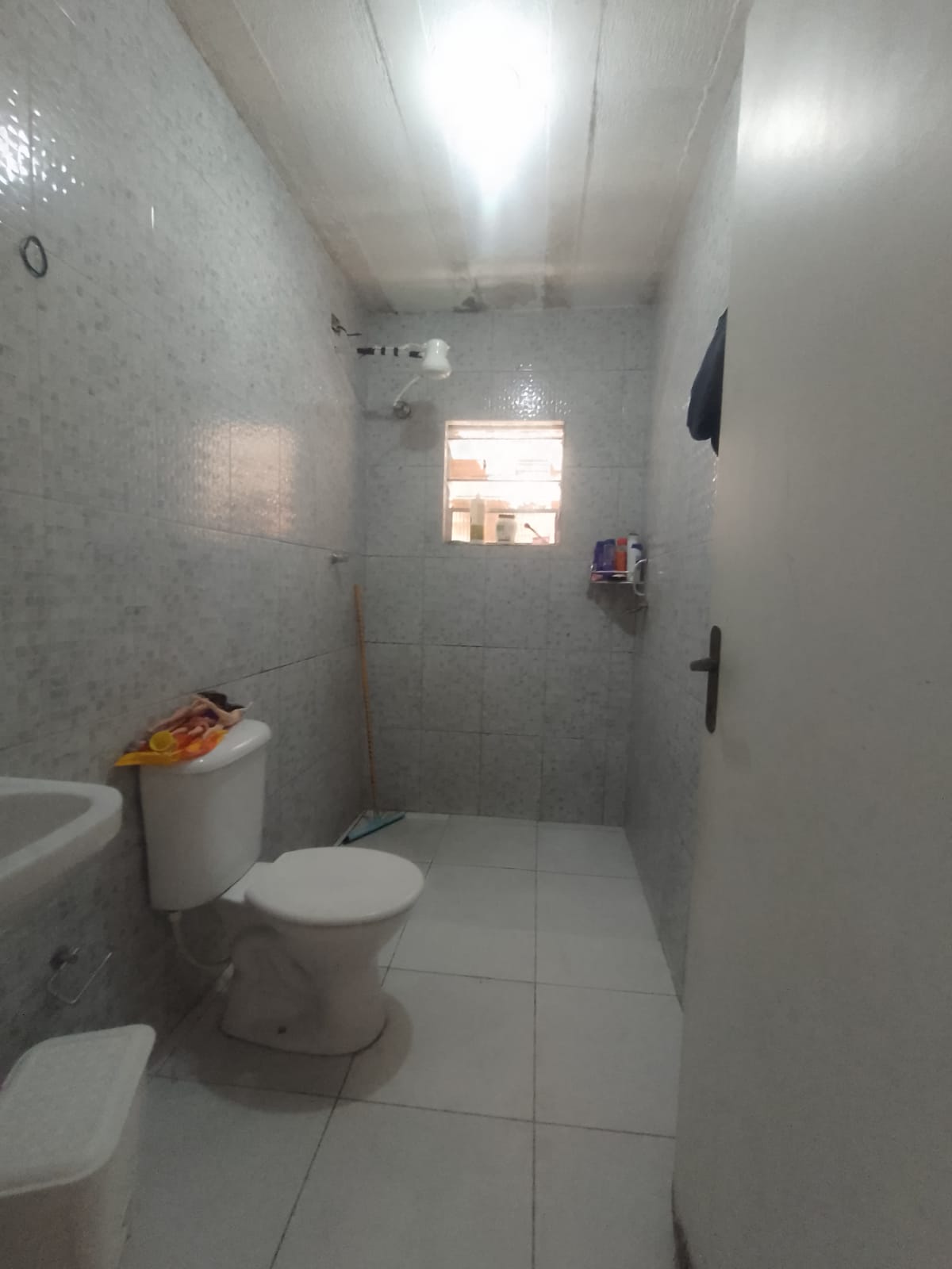Casa para renda(125m²) com 02 casas a(125m²) 03 dormitórios, 01 vaga