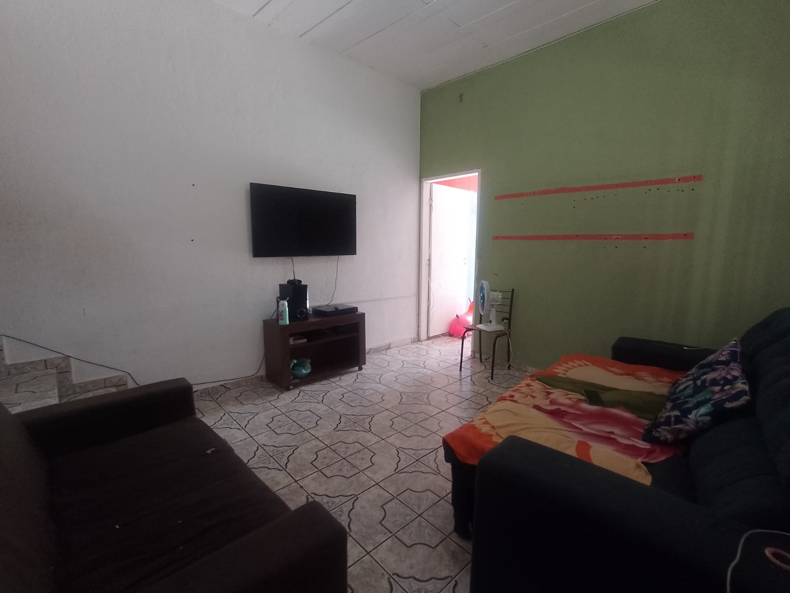 Casa para renda(125m²) com 02 casas a(125m²) 03 dormitórios, 01 vaga