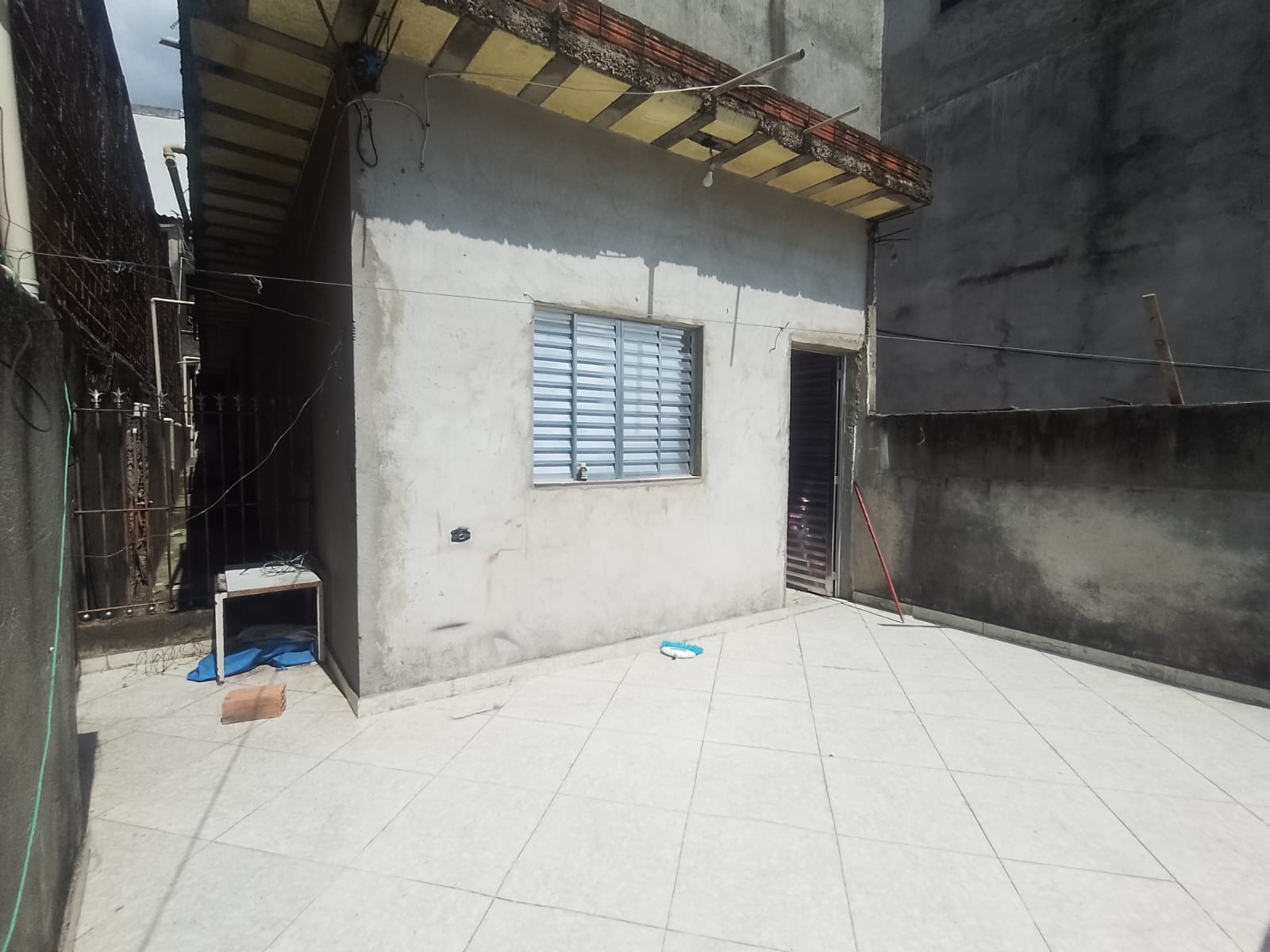 Casa para renda(125m²) com 02 casas a(125m²) 03 dormitórios, 01 vaga