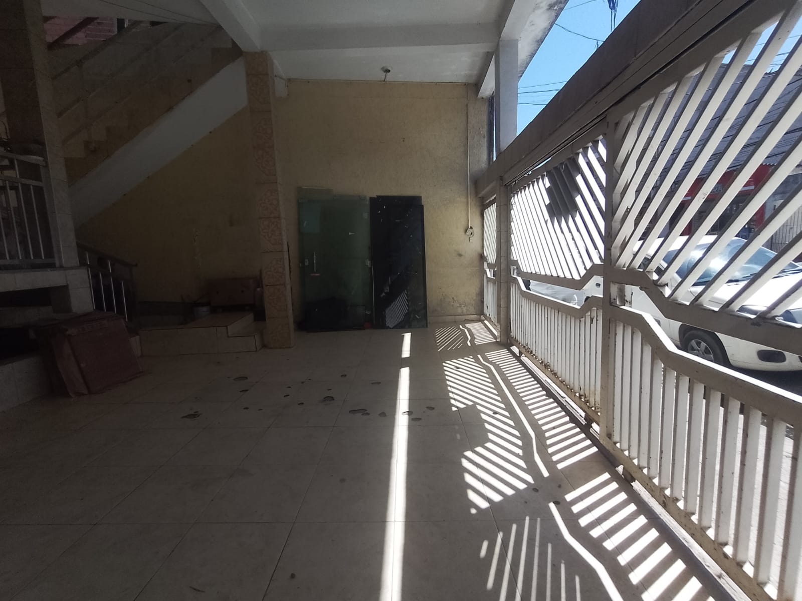 Imóvel para renda(236m²) 03 casas, 02 vagas
