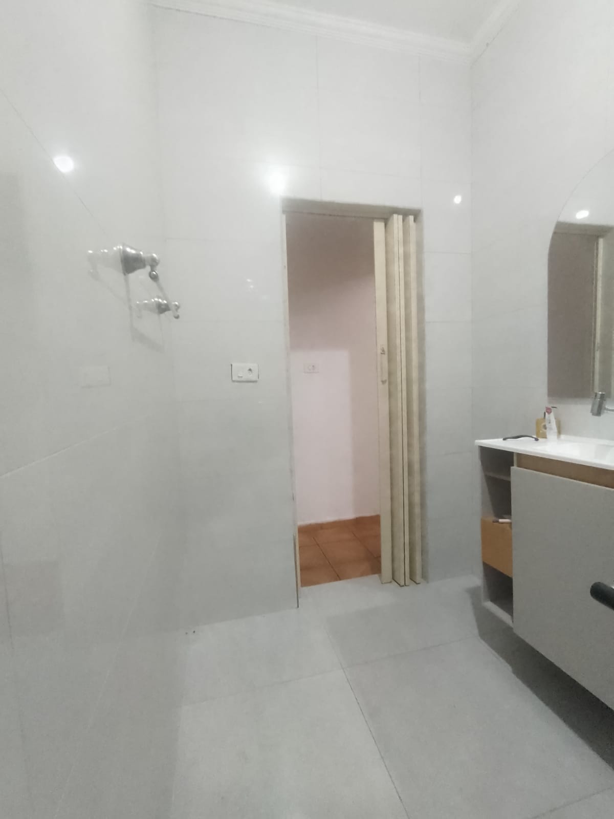 Imóvel para renda(236m²) 03 casas, 02 vagas