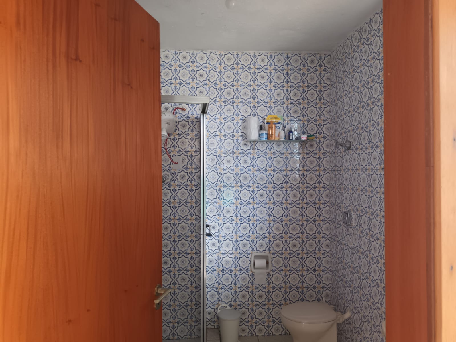 Imóvel renda(206m²)02casas, 04 Dormitórios, 02 vagas