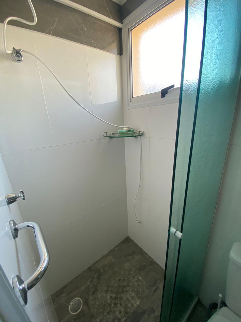 Apto reformado(62m²)02 Dorms, sendo 01 suíte, 02 vagas