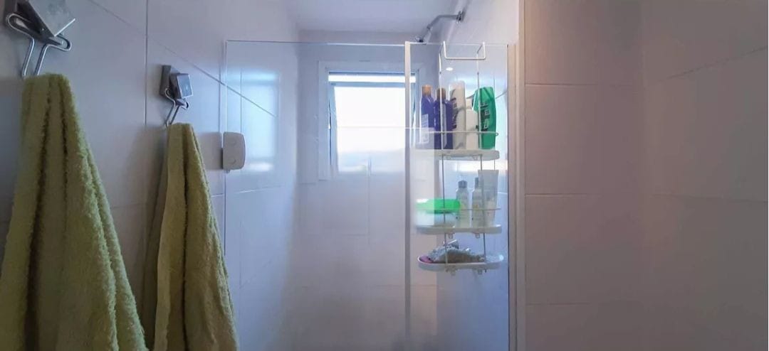 Apto reformado(77m²) 03 Dormitórios, sendo 01 suíte, 02 vagas