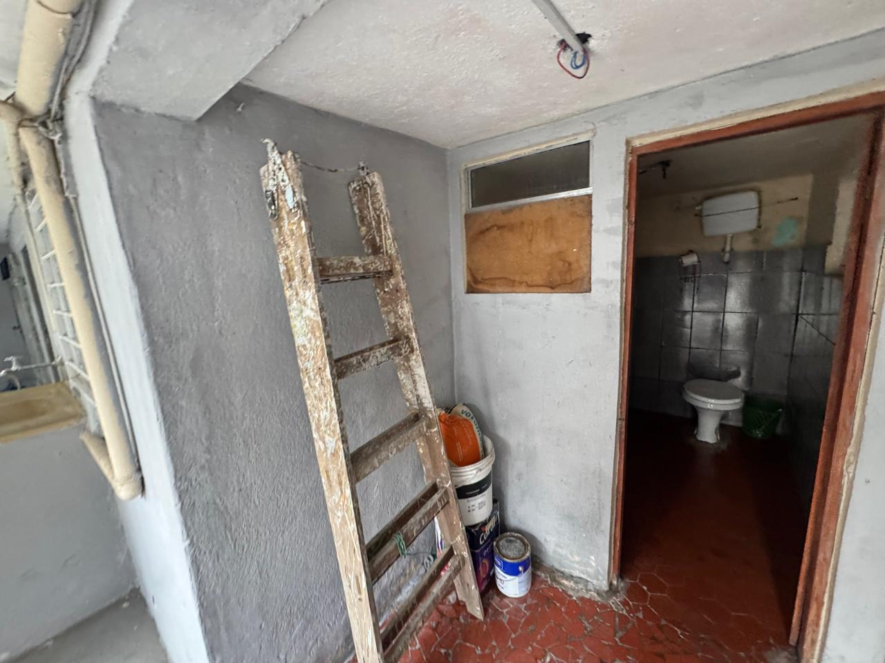 Casa à venda com 7 quartos, 270m² - Foto 6