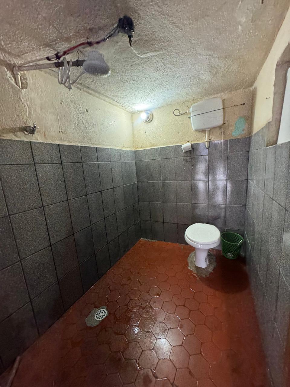 Casa à venda com 7 quartos, 270m² - Foto 7