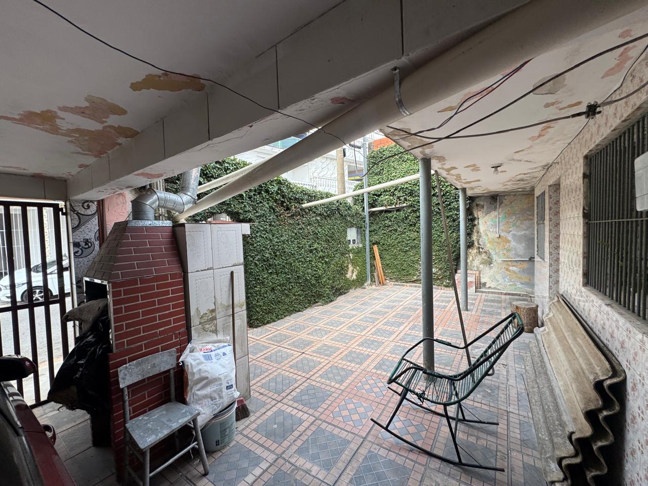 Casa à venda com 7 quartos, 270m² - Foto 11